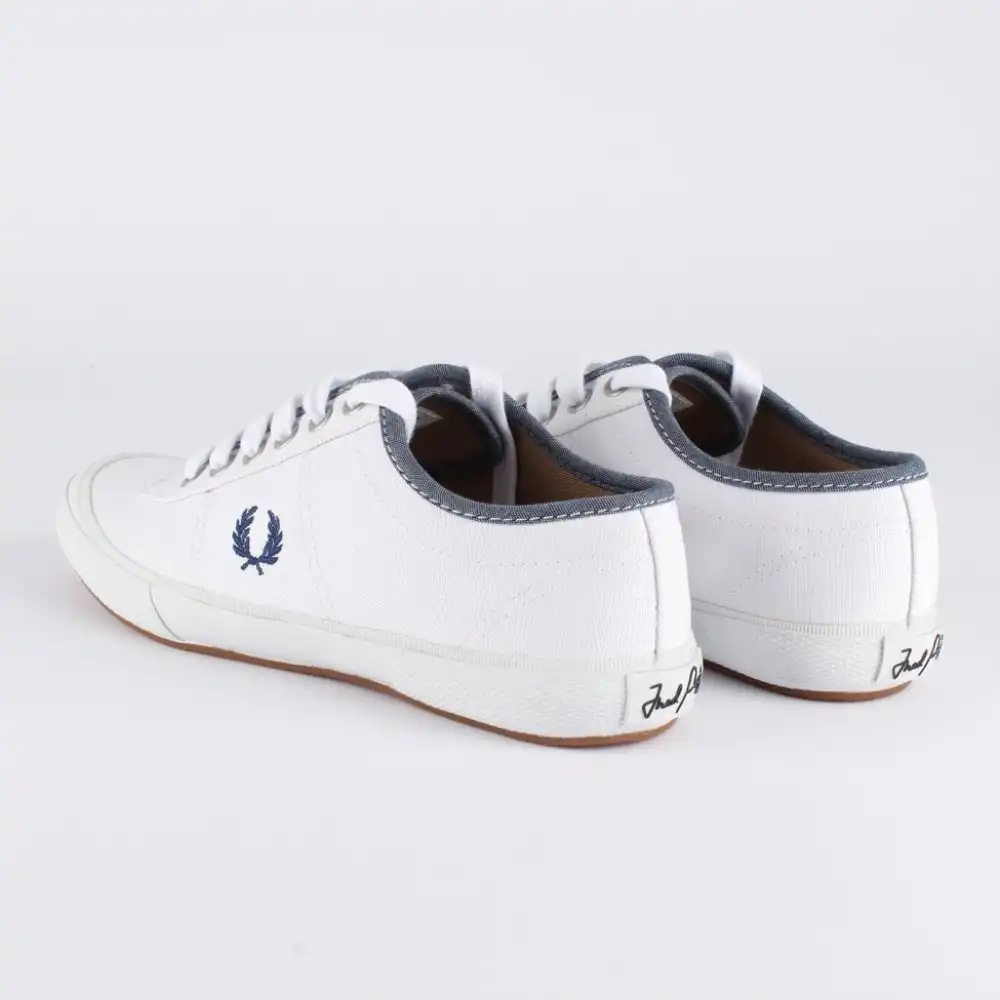 Basket basse homme Fred Perry woodford canvas/chambray Blanc - ZESHOES