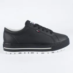 Basket femme Tommy Jeans lowtop cleated Noir - ZESHOES