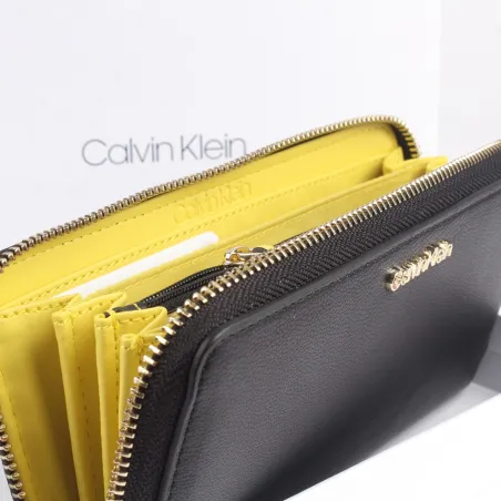 Produits victimes de leur succès Calvin Klein Noir Assorted leg ziparou