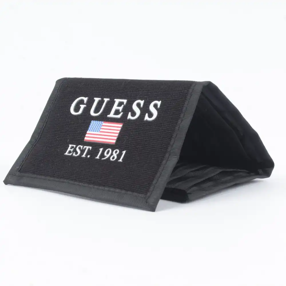 american flag Guess - 3