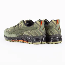 Produits victimes de leur succès Asics gel nandi 360 Kaki