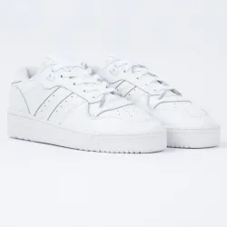 Basket de ville basse homme Adidas ryvalry low Blanc - ZESHOES