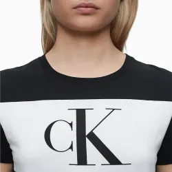 Tee shirt manche courte femme Calvin Klein block logo Noir