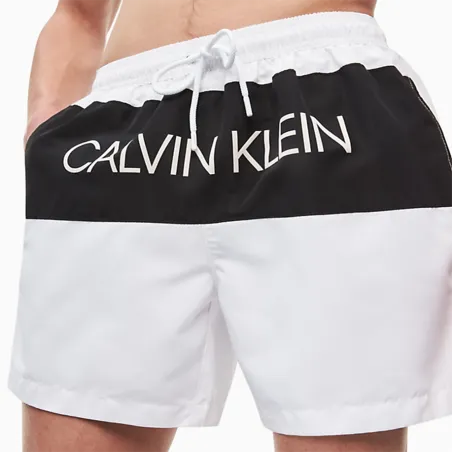 Produits victimes de leur succès Calvin Klein Blanc drawstring full tape