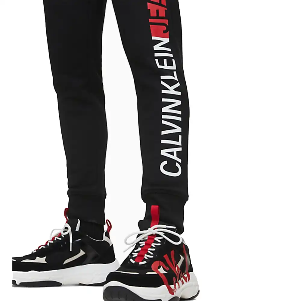 side logo joggers