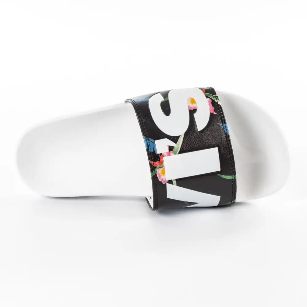 Produits victimes de leur succès Levis fleurs Blanc