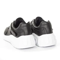 Basket pour femme Guess noire et blanche