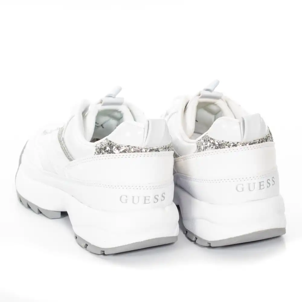 Basket basse femme Guess streetwear Blanc