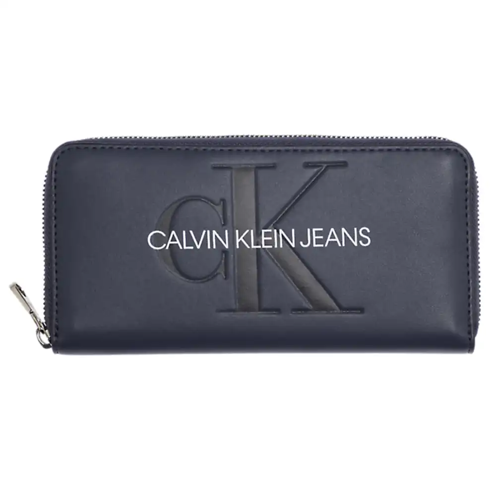 Portefeuille femme Calvin Klein sculpted large ziparound Bleu