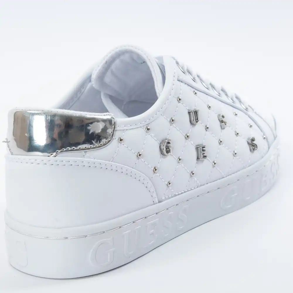 Sneaker riyan logo gaufre