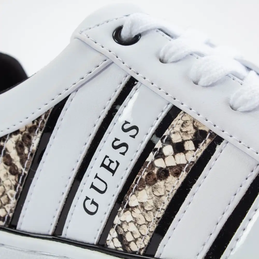 Basket de ville basse femme Guess Snake Blanc - ZESHOES