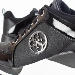 Basket basse femme Guess JARYD LOGO 4G Noir Basket basse femme Guess JARYD LOGO 4G Noir