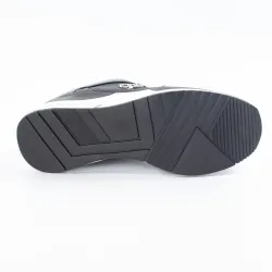 Basket basse femme Guess JARYD LOGO 4G Noir Basket basse femme Guess JARYD LOGO 4G Noir