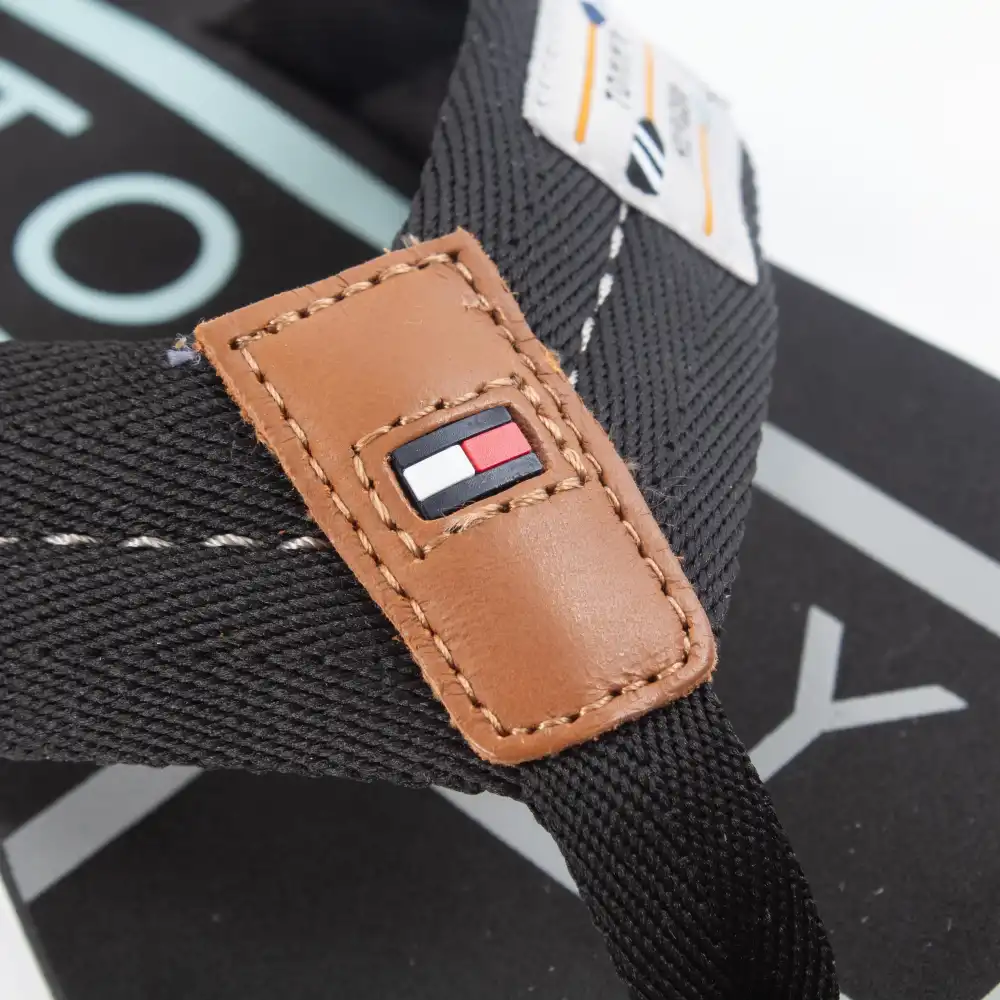 Tong homme Tommy Jeans BADGE BEACH SANDAL Bleu - ZESHOES Tong homme Tommy Jeans BADGE BEACH SANDAL Bleu - ZESHOES