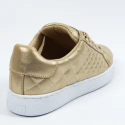 Basket basse femme Guess Reace Sneaker Laminé Or - ZESHOES