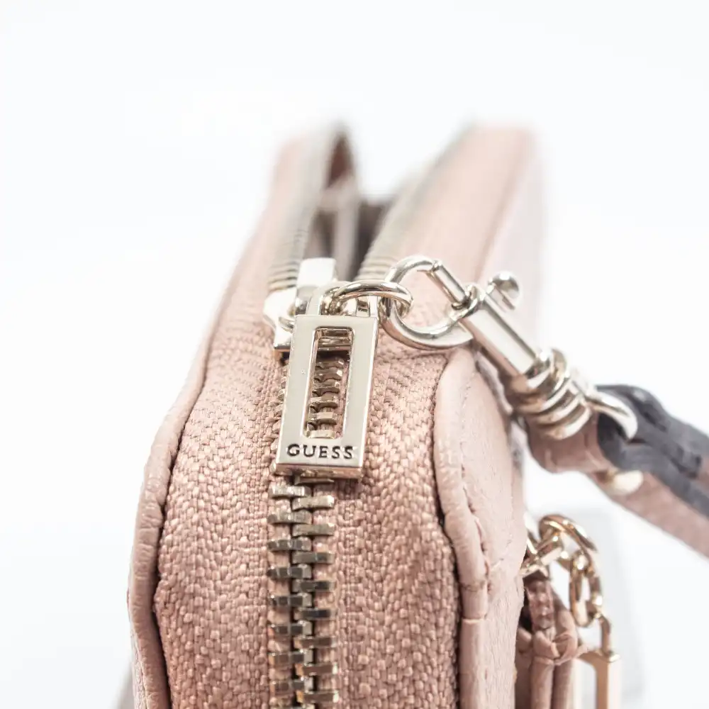 Portefeuille femme Guess Logo Numérique Rose - ZESHOES