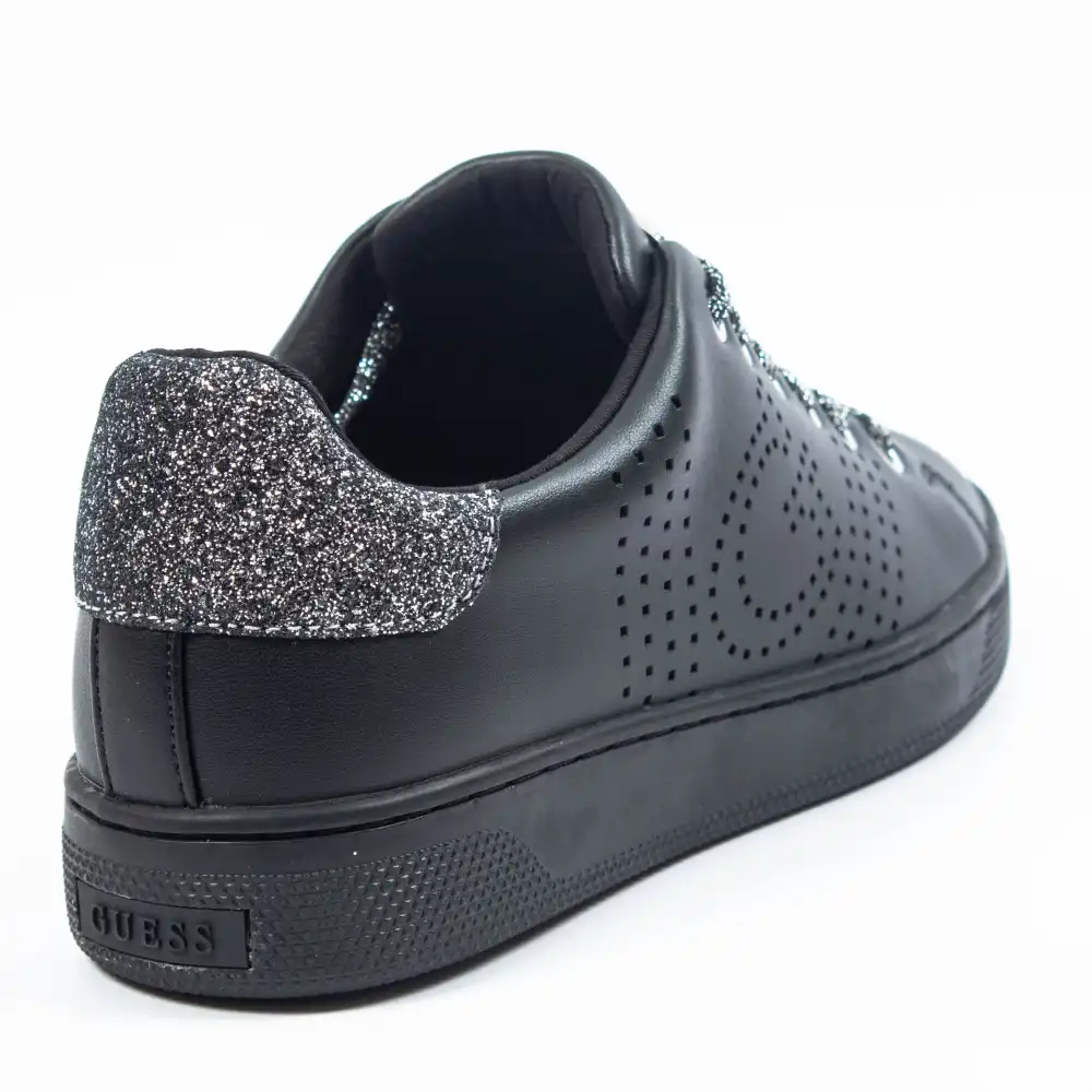 Basket basse femme Guess Ranvo Perforated Sneaker Noir - ZESHOES