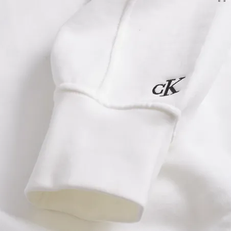 Produits victimes de leur succès Calvin Klein Blanc Inscrit logo crewneck