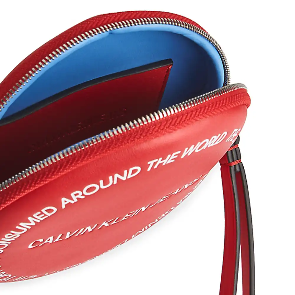 Portefeuille femme Calvin Klein cercle sculpté Rouge - ZESHOES