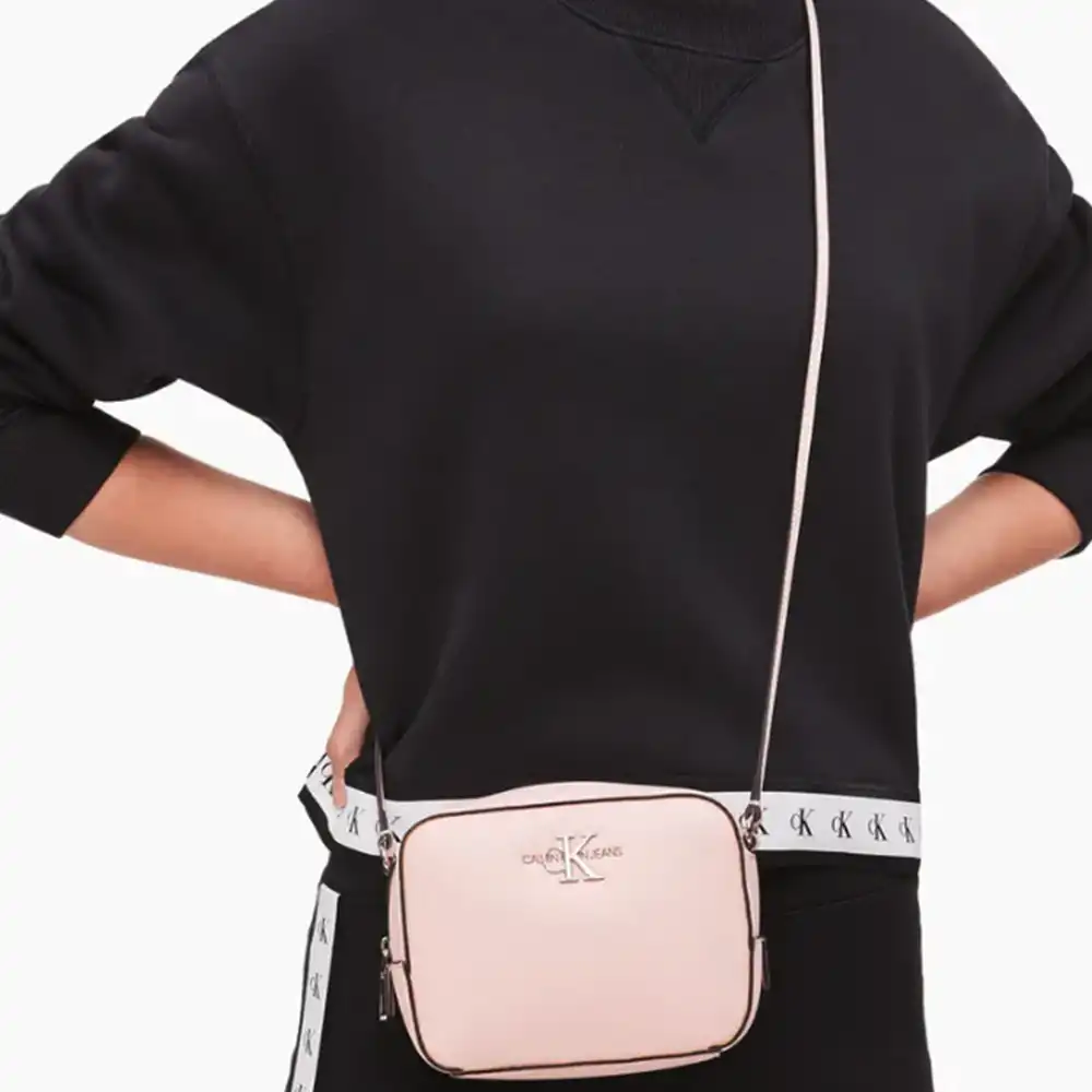 Sac a main femme Calvin Klein Monogramme Rose - ZESHOES