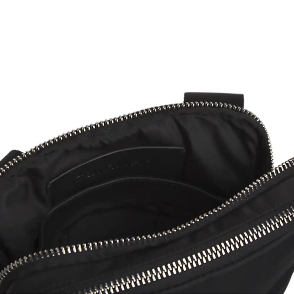 Sac a bandouliere homme Calvin Klein Primary 2g flat crossover Noir - ZESHOES