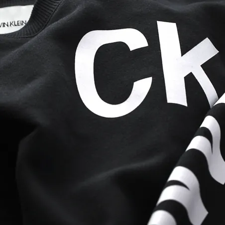Produits victimes de leur succès Calvin Klein Noir Logo knit dress