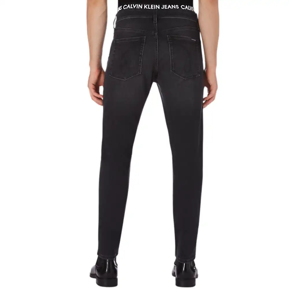 Jeans homme Calvin Klein Slim taper Noir - ZESHOES Jeans homme Calvin Klein Slim taper Noir - ZESHOES