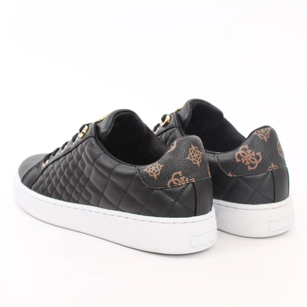 Basket de ville basse homme Guess Matelassé Marron - ZESHOES