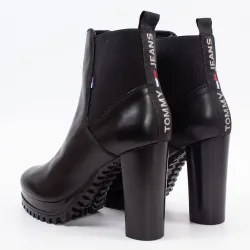 Bottine femme Tommy Jeans Essential cleated heeled Noir - ZESHOES