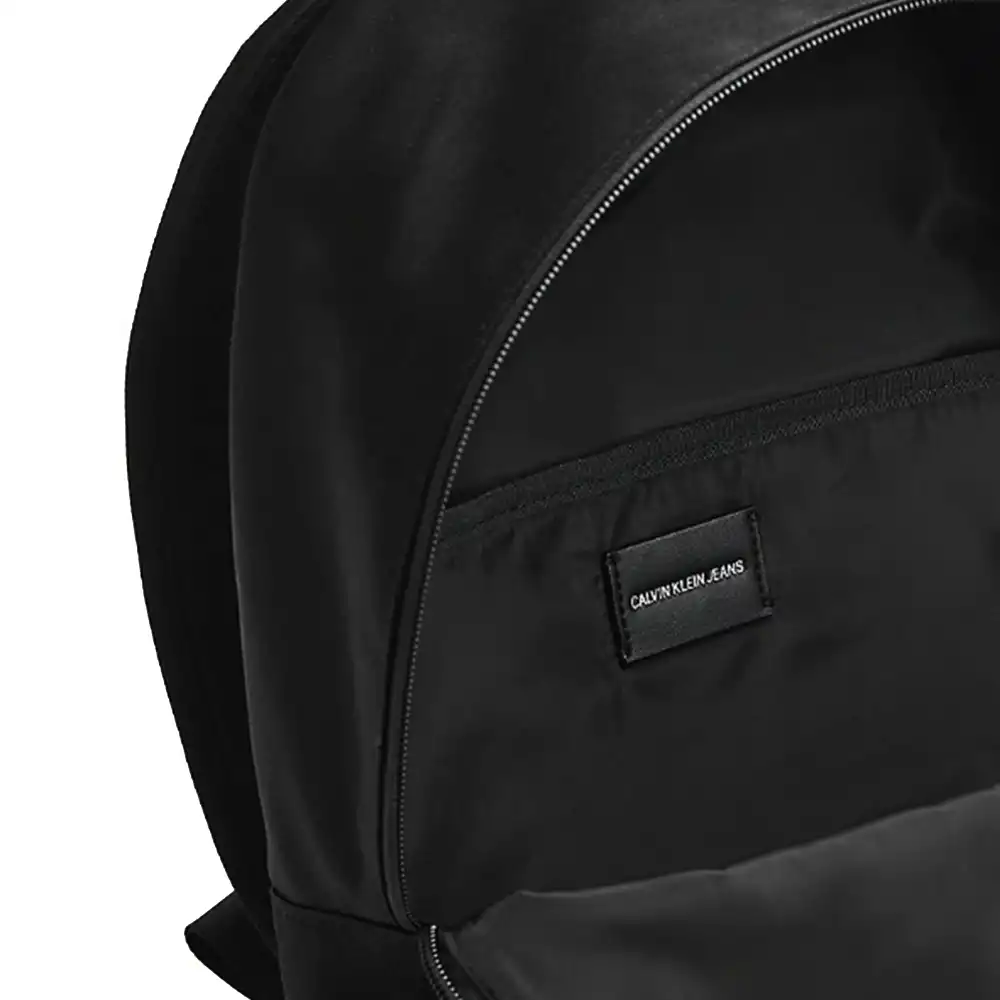 Rund Calvin Klein - 4