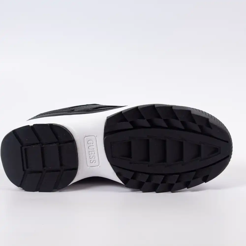 black logo Guess - 3