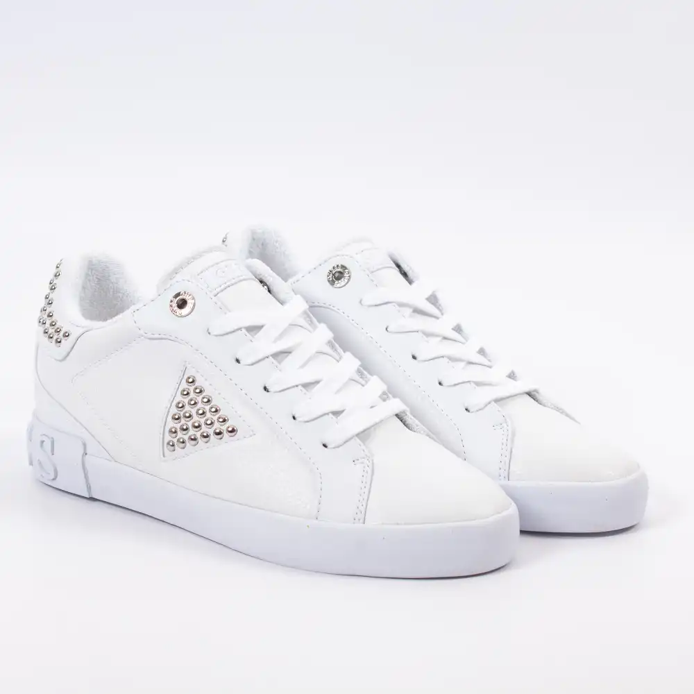 Basket basse femme Guess Triangle logo Blanc - ZESHOES