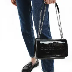 Big logo gravé Calvin Klein - 3