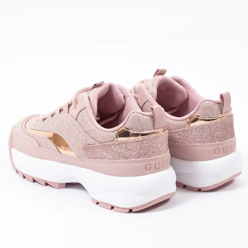 Basket basse femme Guess Kaysie applications Rose - ZESHOES