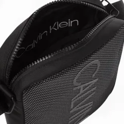 Sac a bandouliere homme Calvin Klein Reporter s Noir - ZESHOES Sac a bandouliere homme Calvin Klein Reporter s Noir - ZESHOES