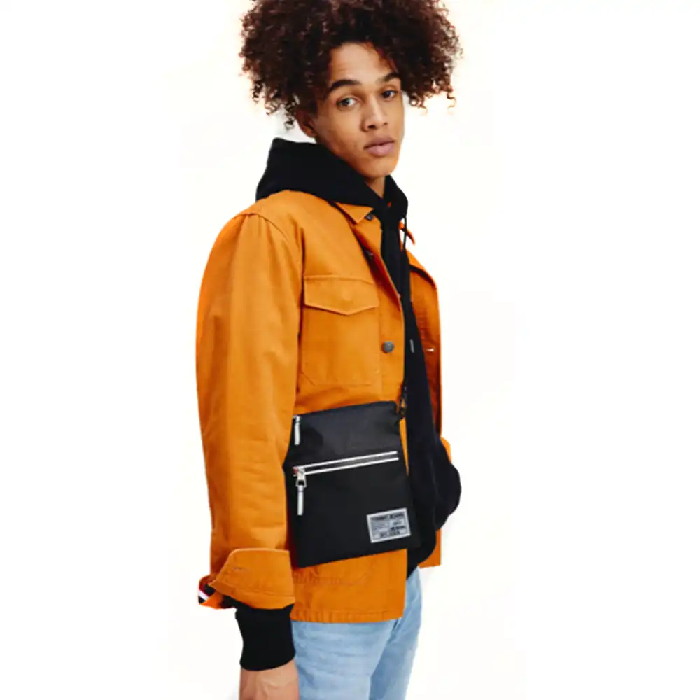Sac a bandouliere homme Tommy Jeans College Noir - ZESHOES Sac a bandouliere homme Tommy Jeans College Noir - ZESHOES