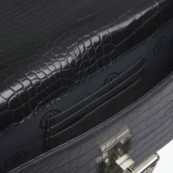 Pochette femme Tommy Jeans Lock crossover croco Noir - ZESHOES Pochette femme Tommy Jeans Lock crossover croco Noir - ZESHOES