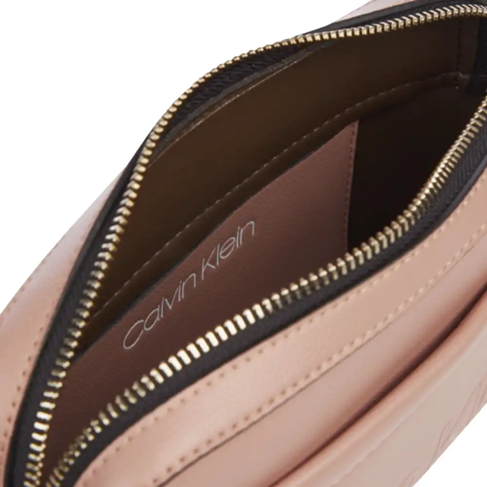 Sac a main femme Calvin Klein Camera bag Rose - ZESHOES Sac a main femme Calvin Klein Camera bag Rose - ZESHOES