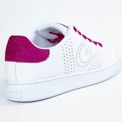 Basket basse femme Guess Perf mode Blanc - ZESHOES