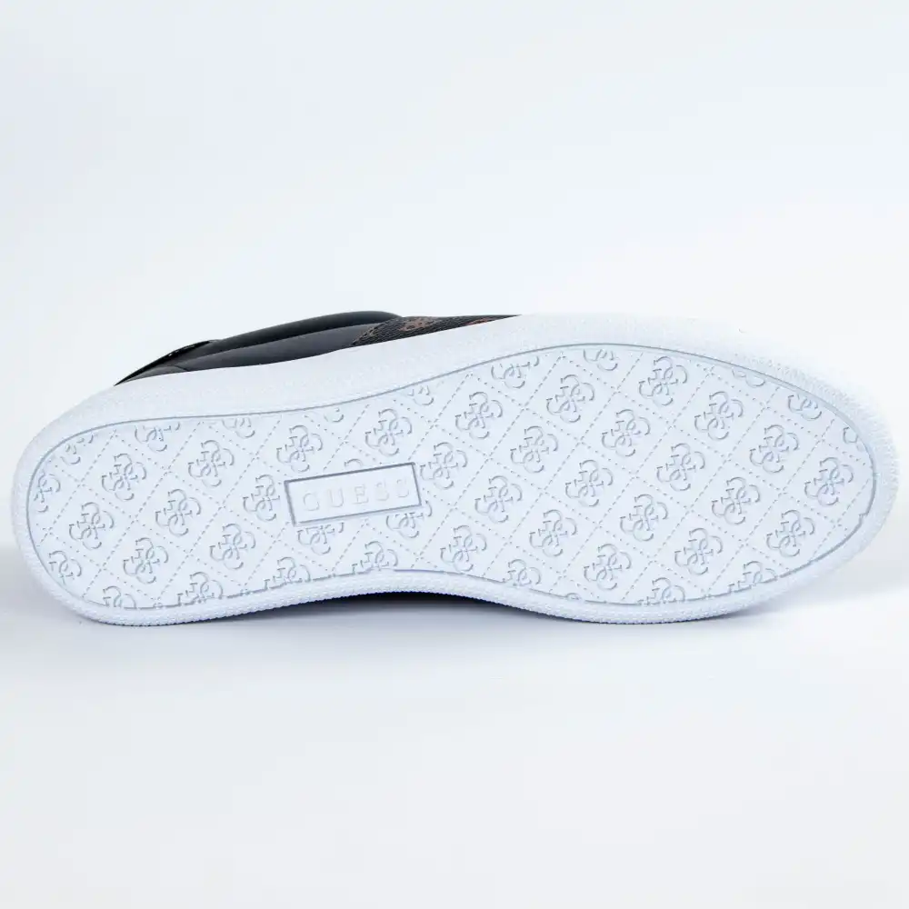 Basket basse femme Guess Only logo Noir - ZESHOES Basket basse femme Guess Only logo Noir - ZESHOES