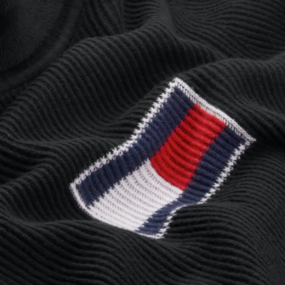 Pull femme Tommy Jeans Flag roll neck Noir - ZESHOES