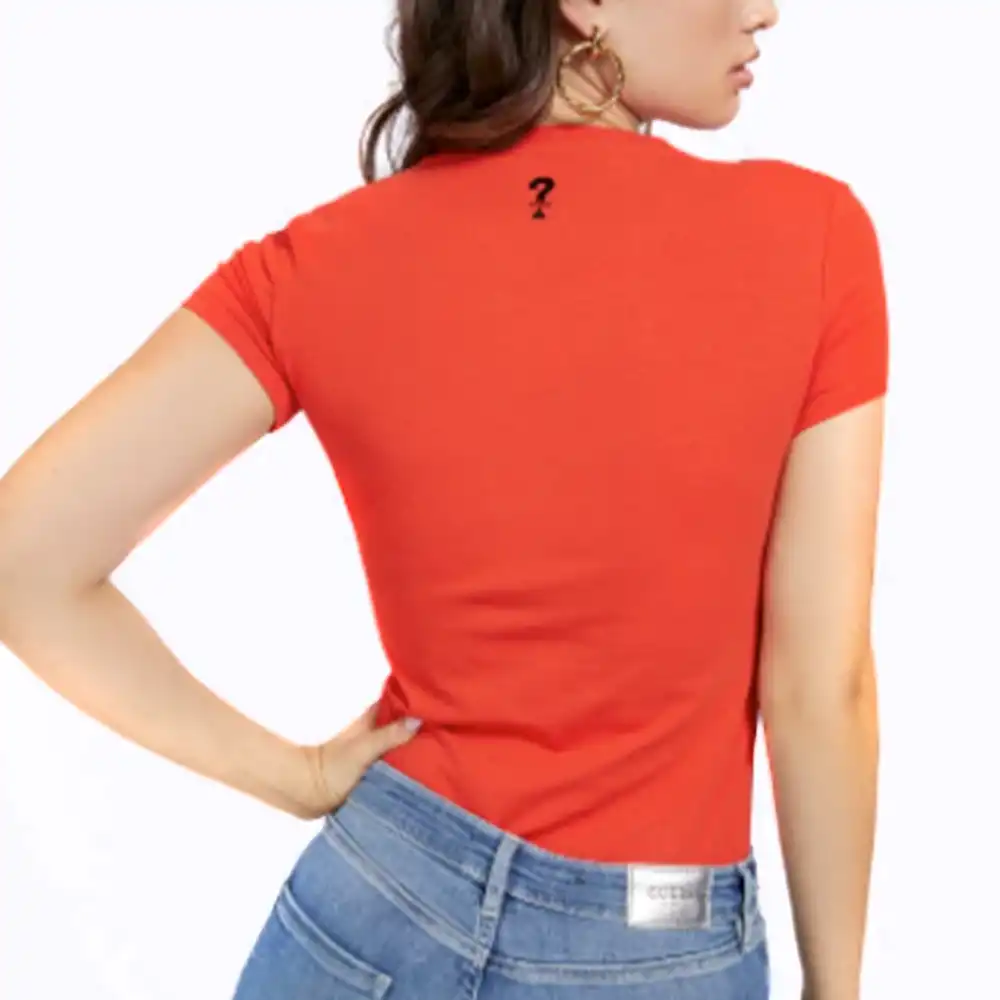 Tee shirt manche courte femme Guess Classic logo triangulaire Rouge - ZESHOES