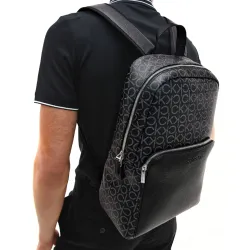 Sac à dos homme Calvin Klein style rond Noir - ZESHOES Sac à dos homme Calvin Klein style rond Noir - ZESHOES