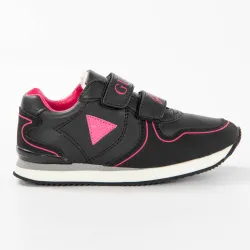 Basket basse fille Guess Classic logo Noir - ZESHOES