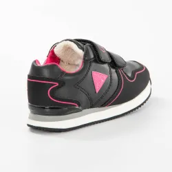 Basket basse fille Guess Classic logo Noir - ZESHOES