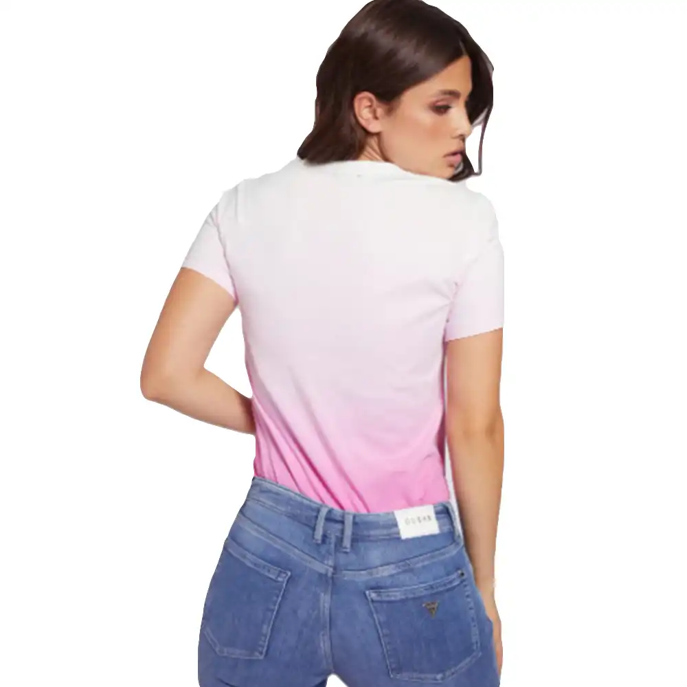 Tee shirt manche courte femme Guess Triangle logo Rose - ZESHOES Tee shirt manche courte femme Guess Triangle logo Rose - ZESHOES