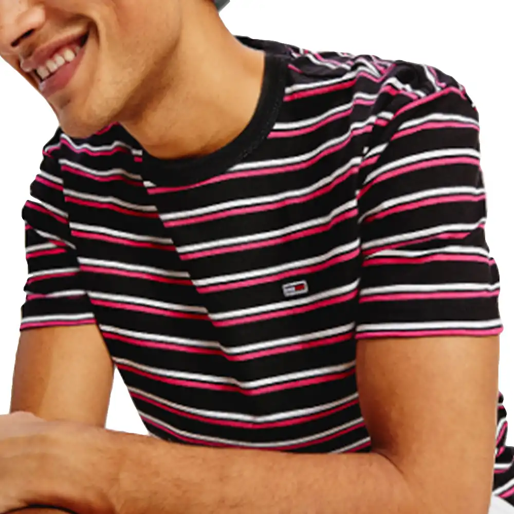T shirt manche courte homme Tommy Jeans Style à rayures Noir - ZESHOES T shirt manche courte homme Tommy Jeans Style à rayures Noir - ZESHOES