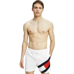 Short de bain homme Tommy Jeans Flag logo Blanc - ZESHOES Short de bain homme Tommy Jeans Flag logo Blanc - ZESHOES