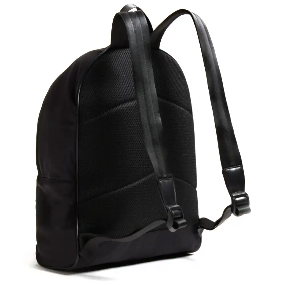 Sac à dos homme Guess Logo print Noir - ZESHOES Sac à dos homme Guess Logo print Noir - ZESHOES