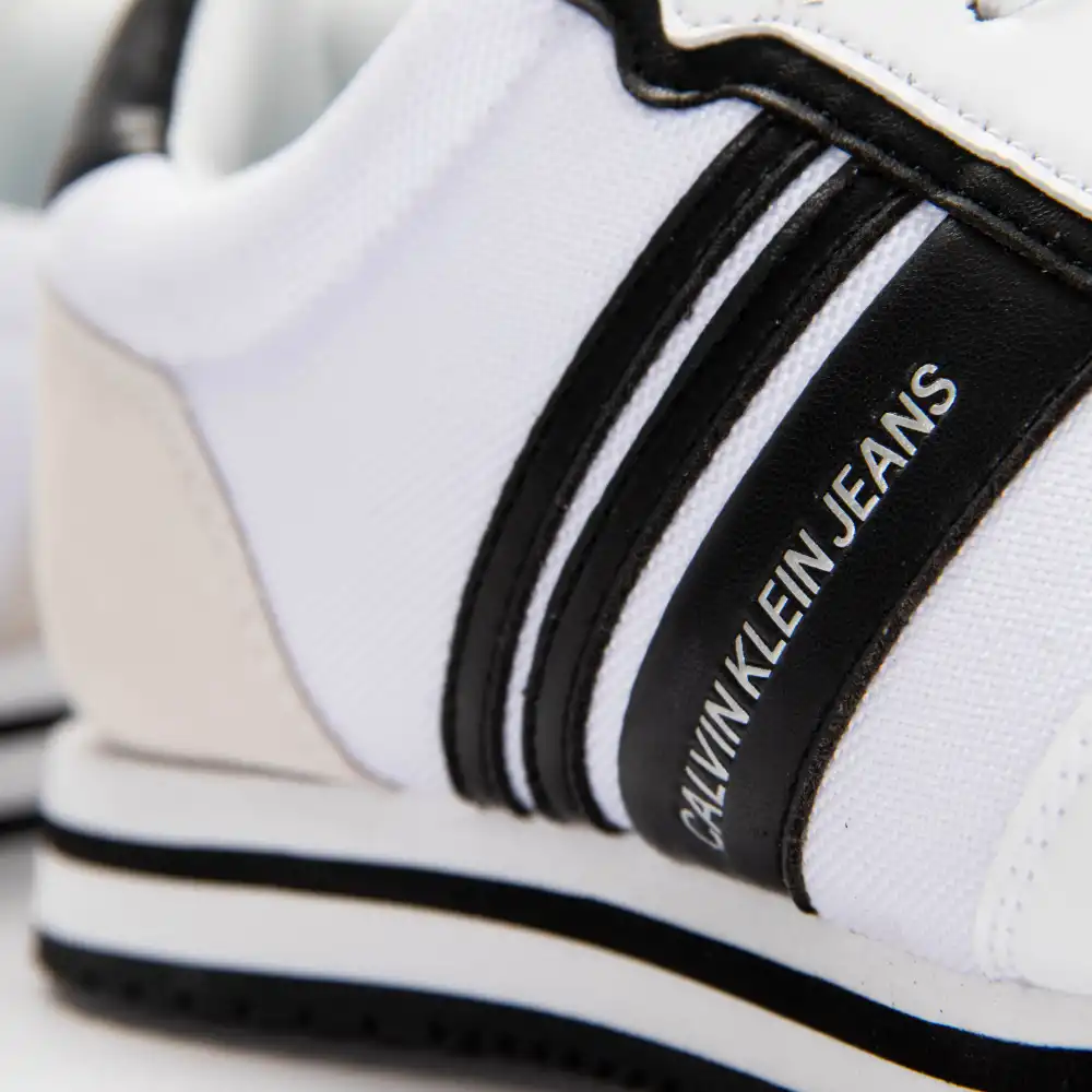 Basket basse homme Calvin Klein low profile laceup Blanc - ZESHOES Basket basse homme Calvin Klein low profile laceup Blanc - ZESHOES
